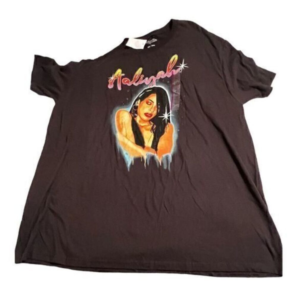 Aaliyah T-Shirt Size 2XL